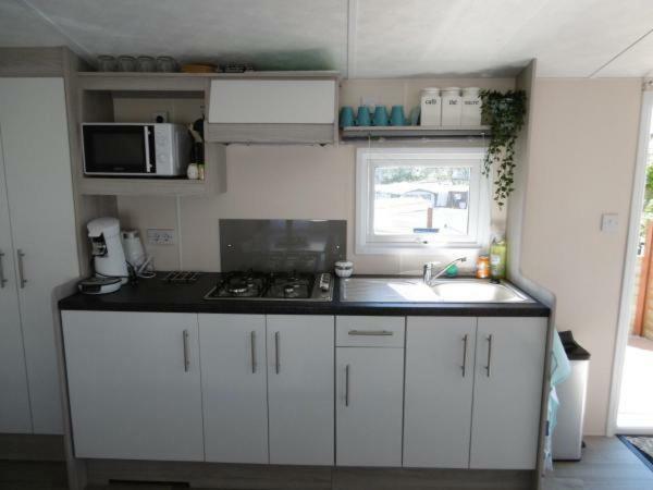 Chalet Joleen Ijmuiden Aan Zee, Vlakbij Het Strand المظهر الخارجي الصورة