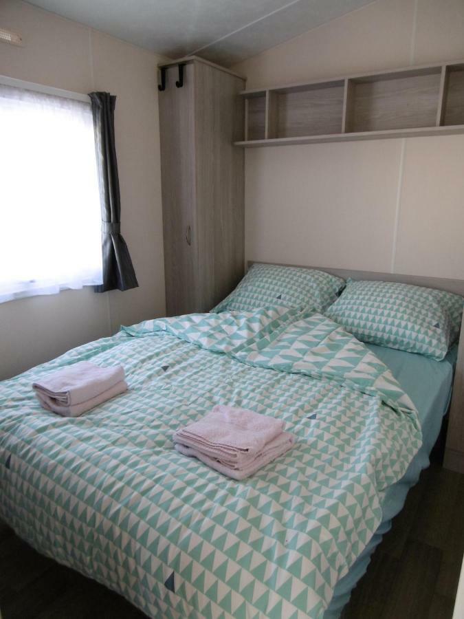 Chalet Joleen Ijmuiden Aan Zee, Vlakbij Het Strand المظهر الخارجي الصورة